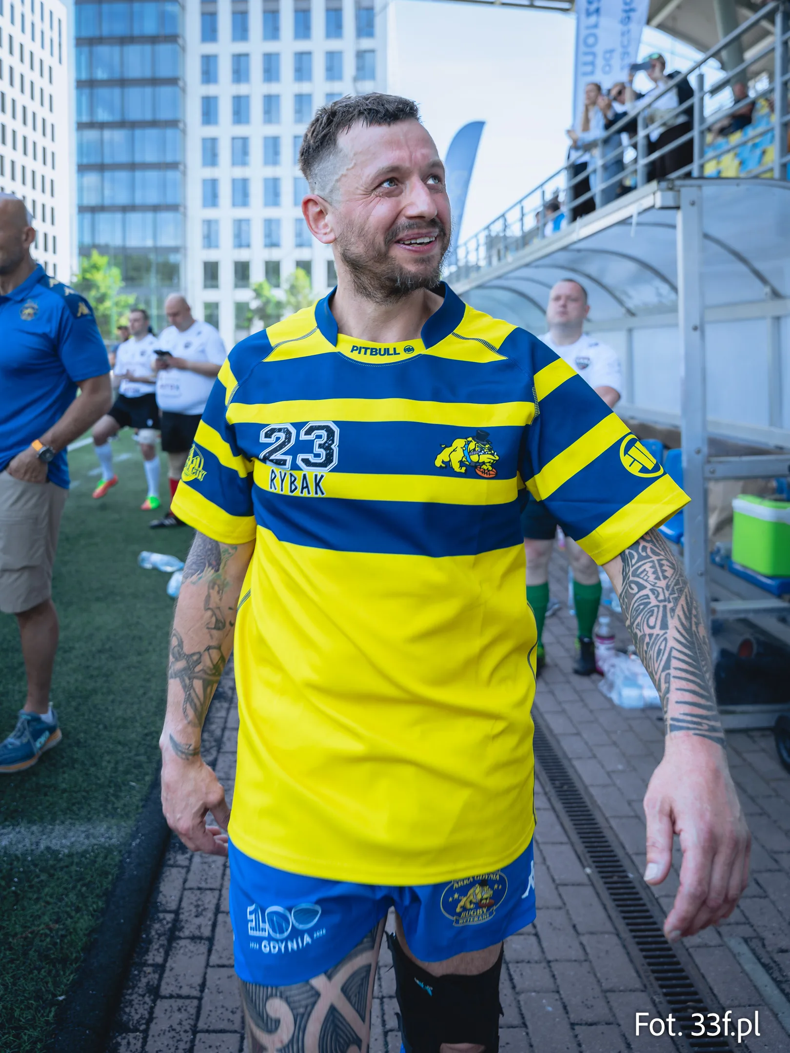 Akcja podczas meczu rugby weteranów