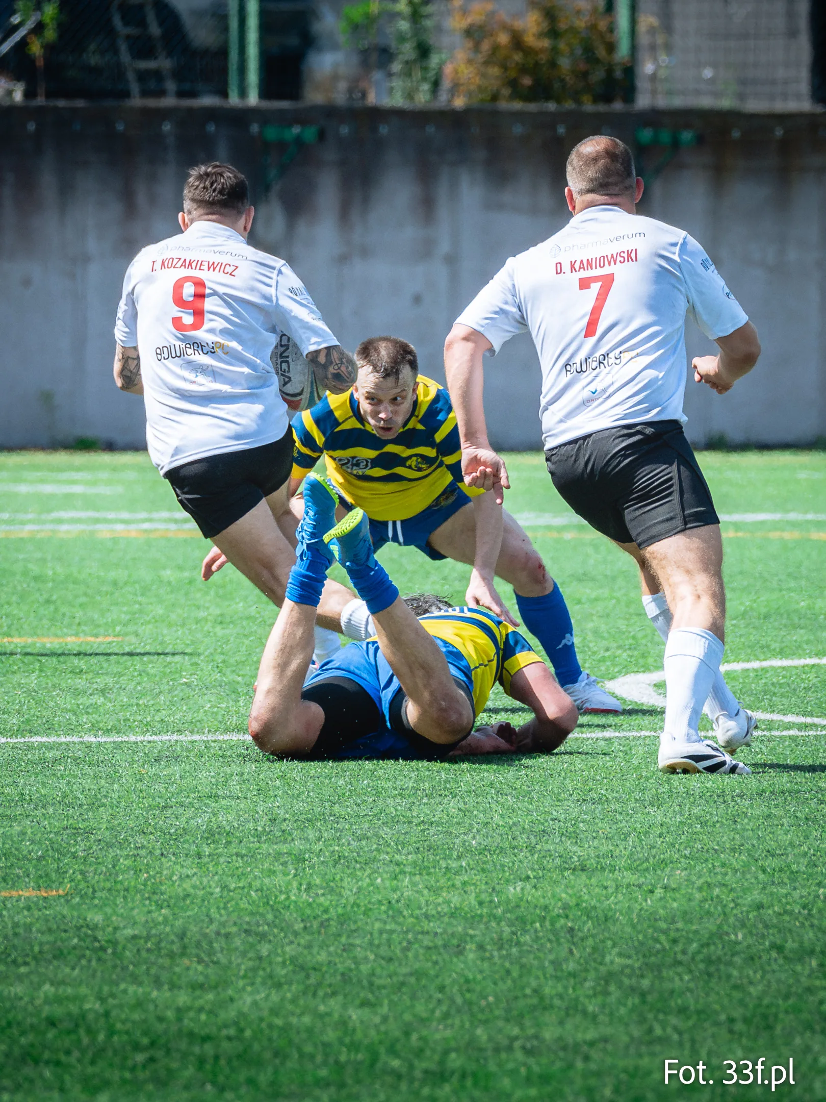 Zawodnicy podczas lokalnego eventu sportowego